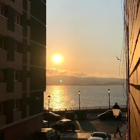 Cuesta Del Cholo Cimadevilla Apartment *